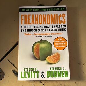 📚5 for $10 - Freakonomics - by Steven D. Levitt & Stephen J. Dubner